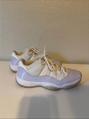 Women’s Low-Top Jordan 11s in Light Lavender and White